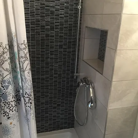 Apartman Charles Square *